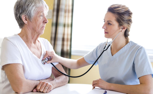 Diabète : solliciter l’aide d’une infirmière à Tourcoing pour augmenter son espérance de vie