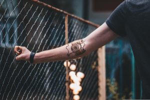 Quelle est la durée de vie d'un tatouage ?