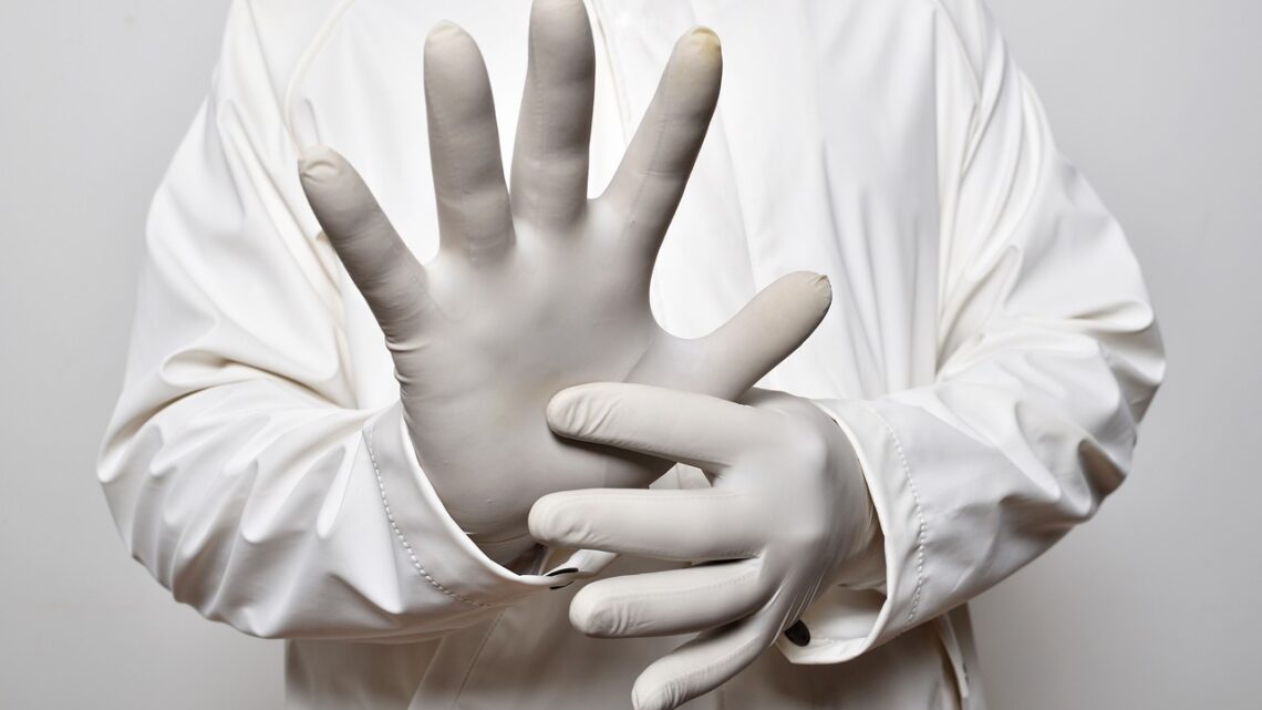 Pourquoi les professionnels de santé choisissent-ils des gants nitriles ?